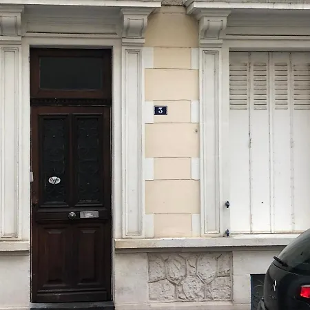 Appartement F3 Agreable Vichy Exterior photo